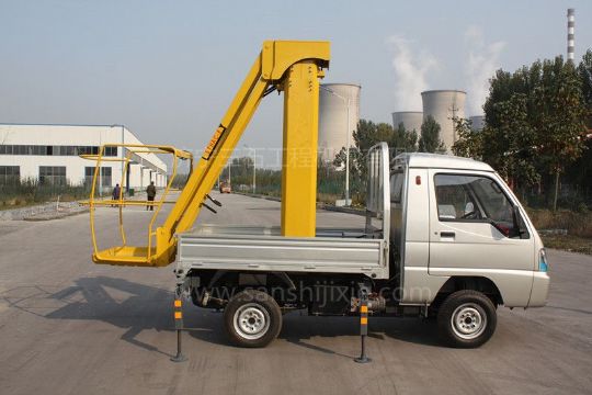 點擊查看詳細(xì)信息<br>標(biāo)題：電動高空作業(yè)車 閱讀次數(shù)：3377