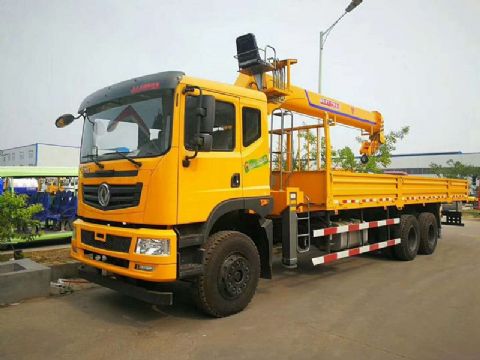 點(diǎn)擊查看詳細(xì)信息<br>標(biāo)題：12噸前二后八隨車吊 閱讀次數(shù)：1835