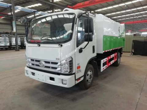點擊查看詳細信息<br>標(biāo)題：9方柴油垃圾車 閱讀次數(shù)：3352